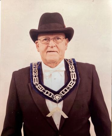 Glenn E. Earl - W.M. 2016