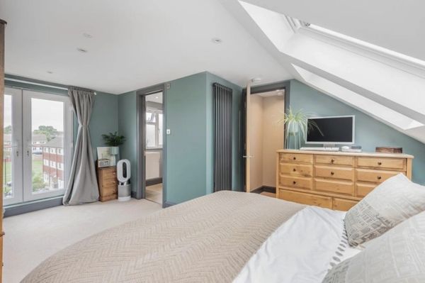 Hip-to-gable loft conversion in Lee, London