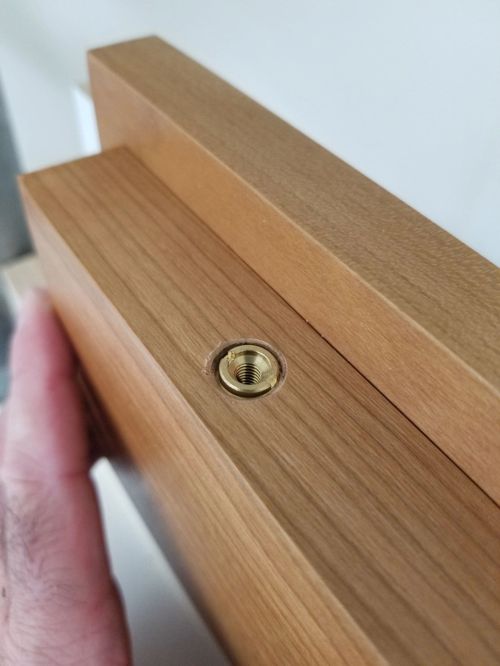 Installing threaded inserts