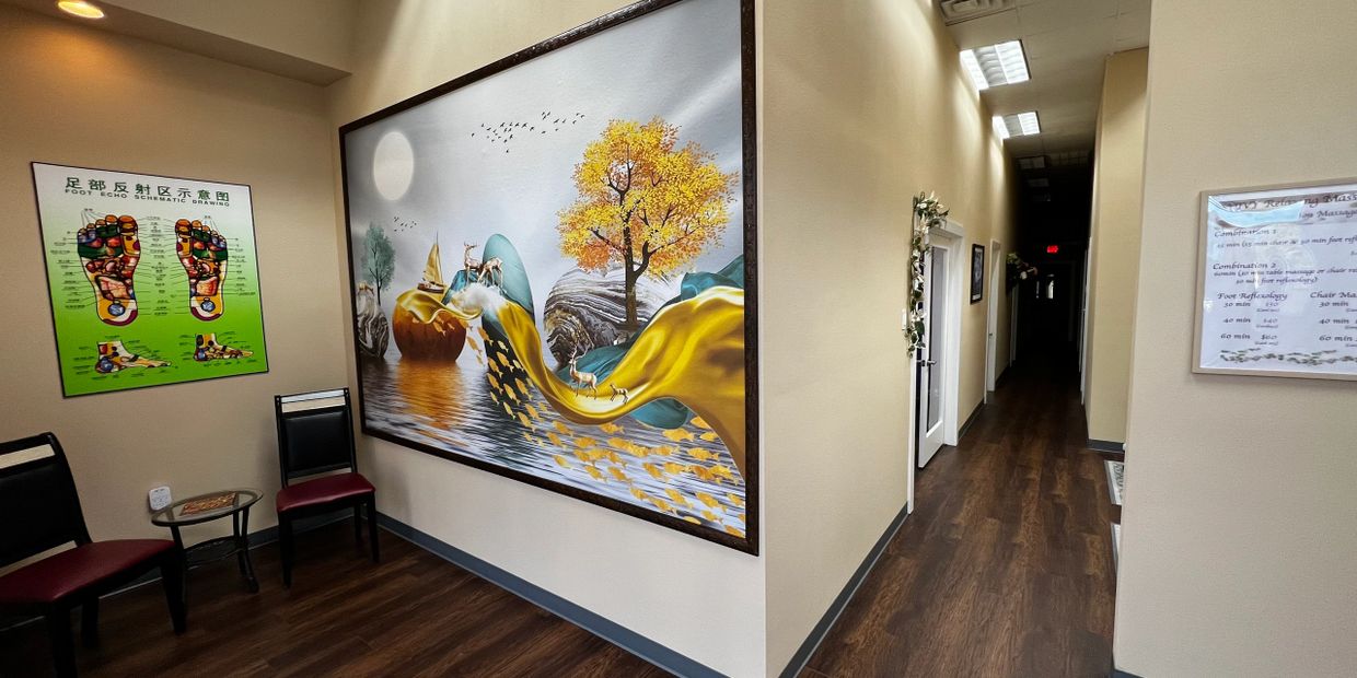IVY RELAXING MASSAGE LLC Massage, Spa, Foot Spa