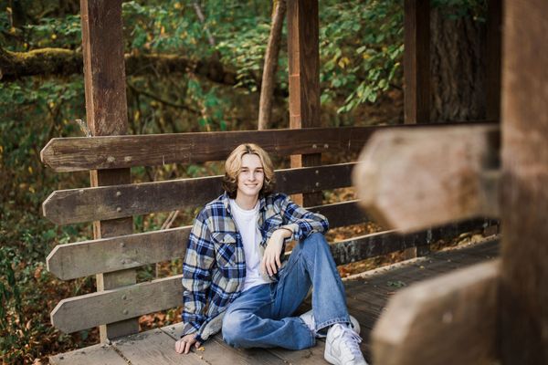 Pacific Northwest Senior Photographer | Washington & Oregon Senior Portraits | Senior Portraits