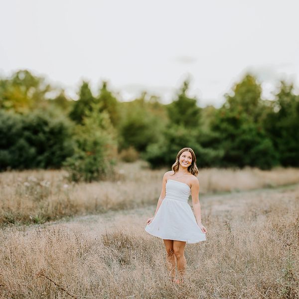 Pacific Northwest Senior Photographer | Washington & Oregon Senior Portraits | Senior Portraits