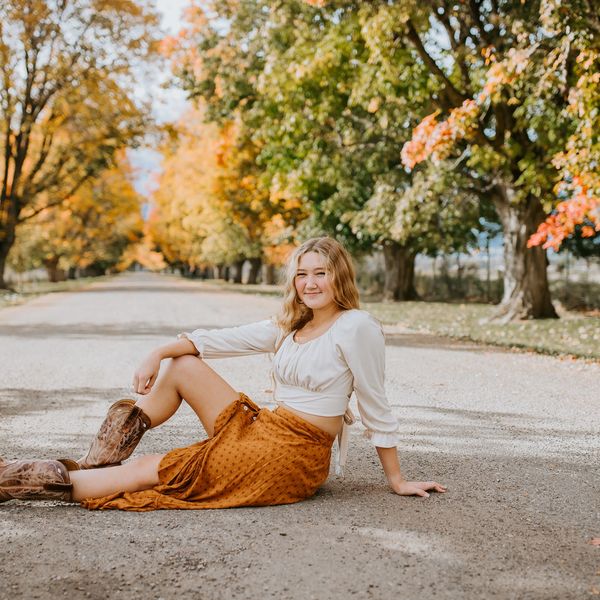 Pacific Northwest Senior Photographer | Washington & Oregon Senior Portraits | Senior Portraits
