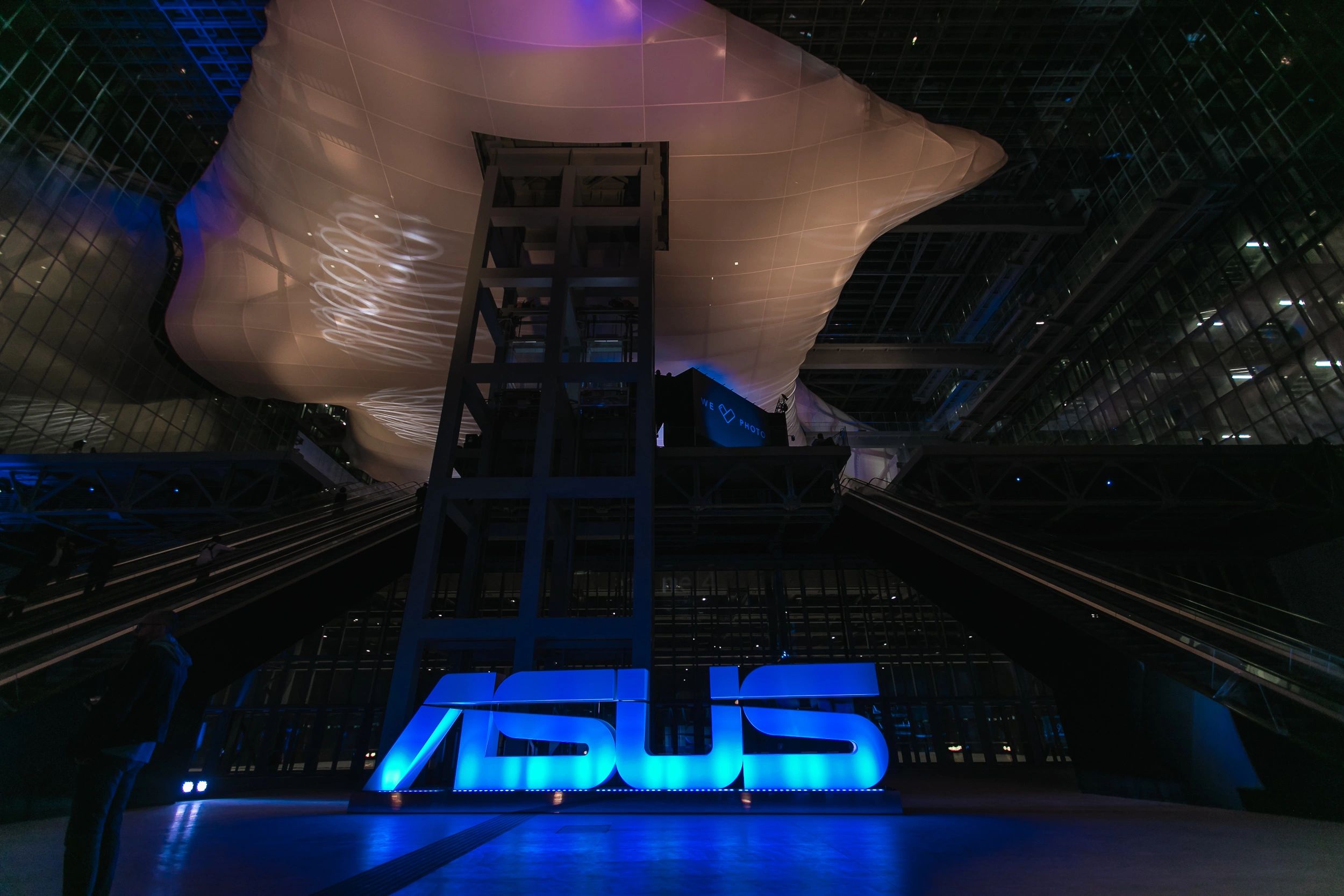 Asus Zenfone Nuvola Fuksas
