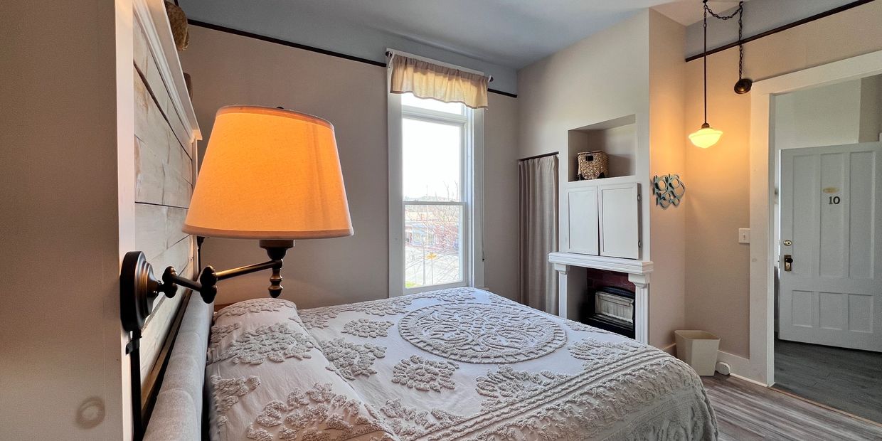 Room 10