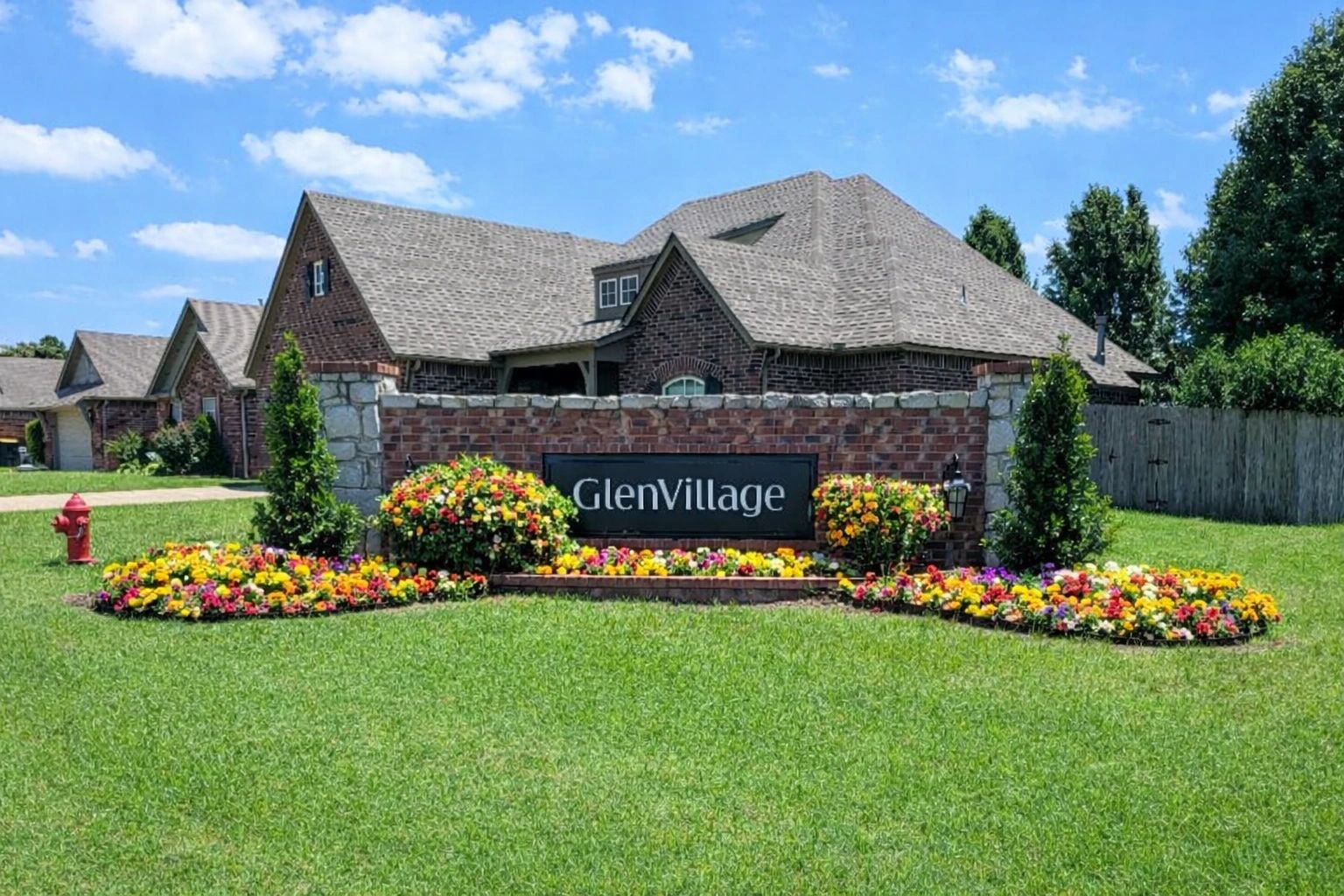 Glenvillage East Entrance, Elwood and 146th St.