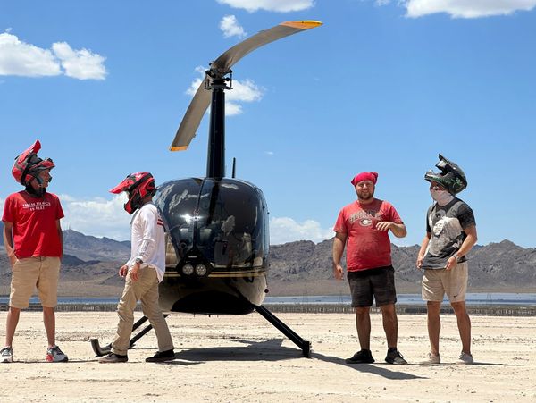 Vegas helicopter tours
Adrenaline Junkies
Off road adventures
Helicopter tours Las Vegas
Adrenaline 