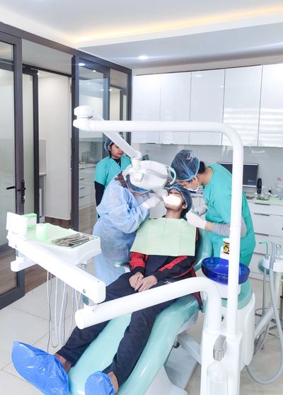 Painless tooth extraction in Chandigarh