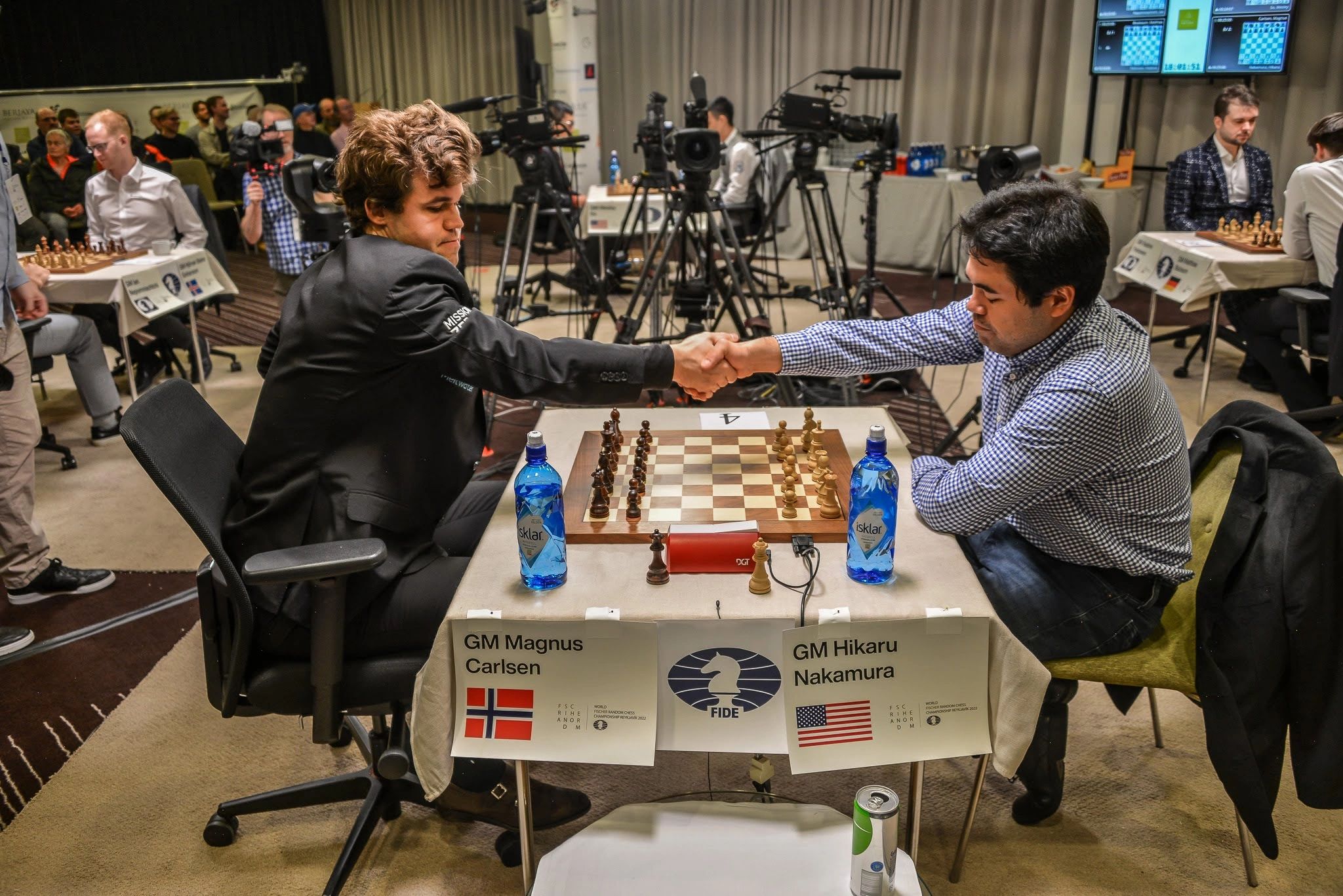 Magnus Carlsen, right, and Wesley So meet in the first final of FIDE World  Fischer Random