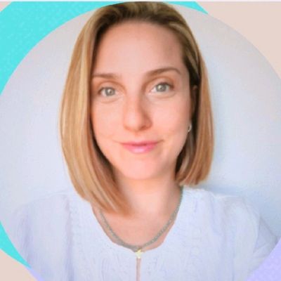 Foto de Romina Bello, Creadora de Guías de Luz
