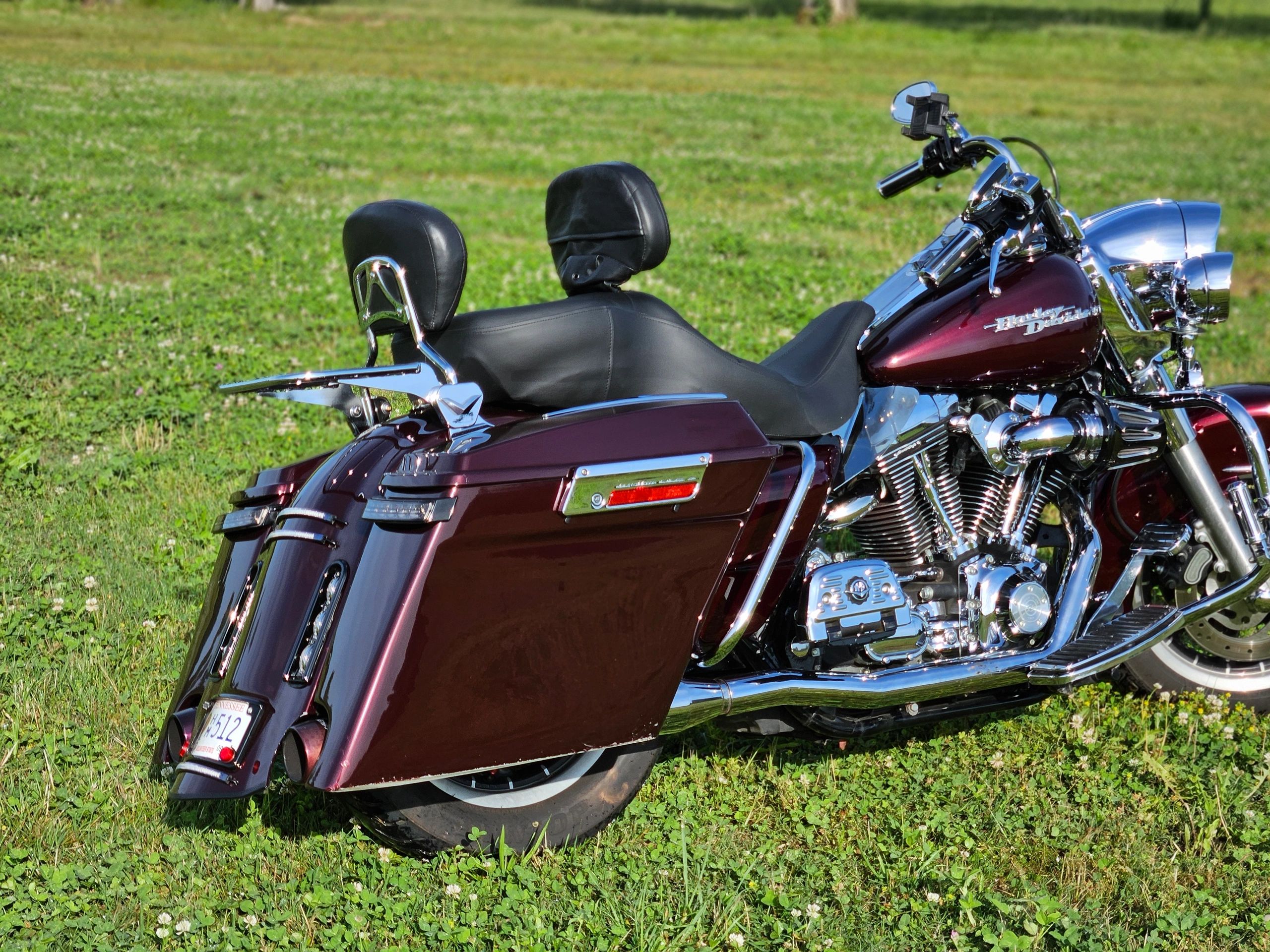 Harley Road King for rent in Maryville 
Freedom Rentals of TN www.FreedomRentalsTN.com 