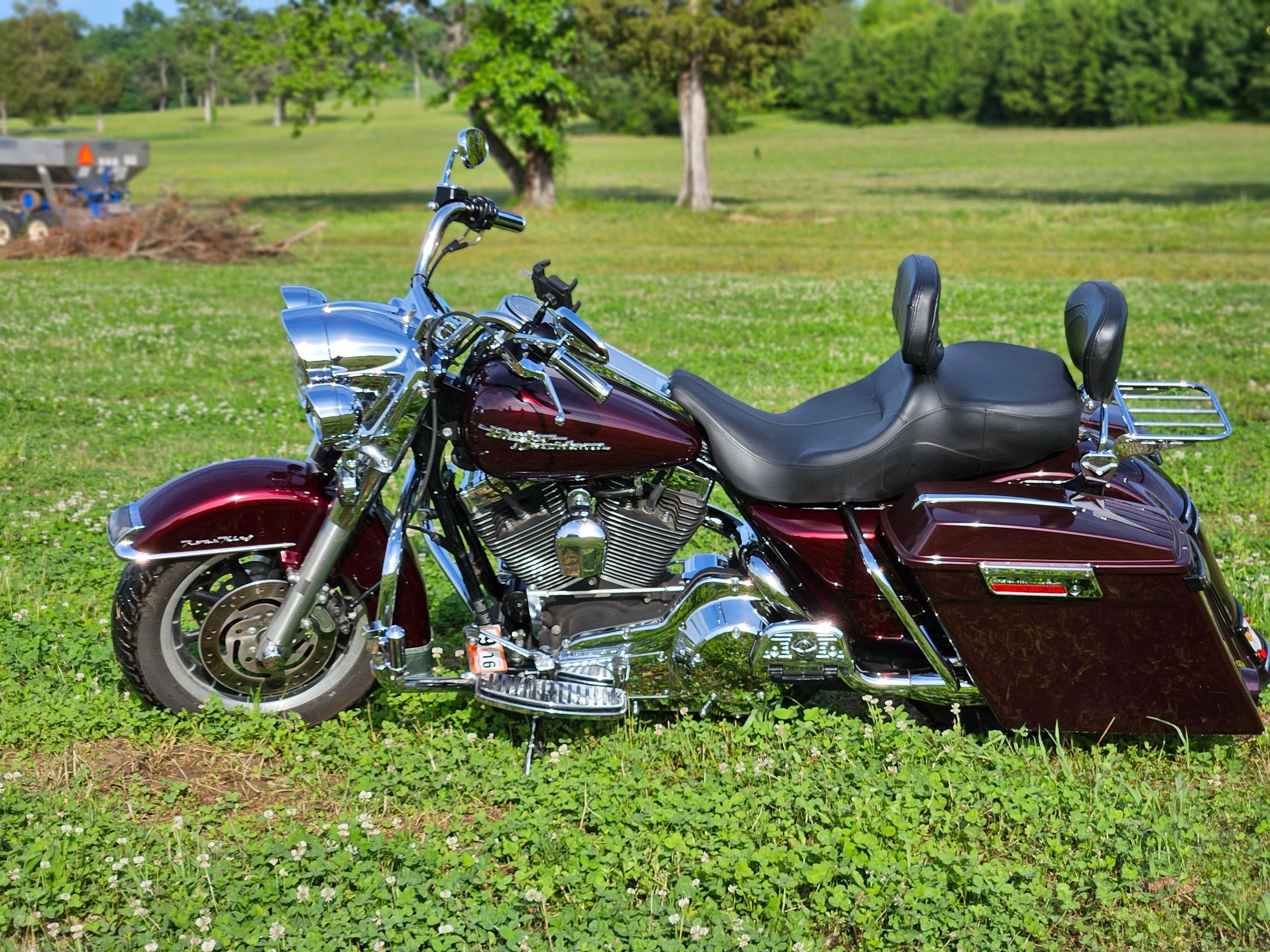 Harley Road King for rent in Maryville 
Freedom Rentals of TN www.FreedomRentalsTN.com 