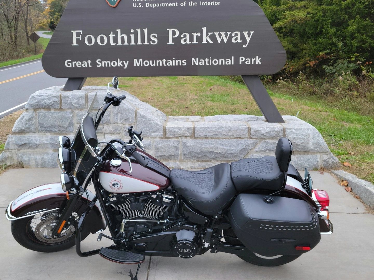 Daytona - Harley-Davidson Heritage for rent. Motorcycle for rent Smoky Mountains, TN