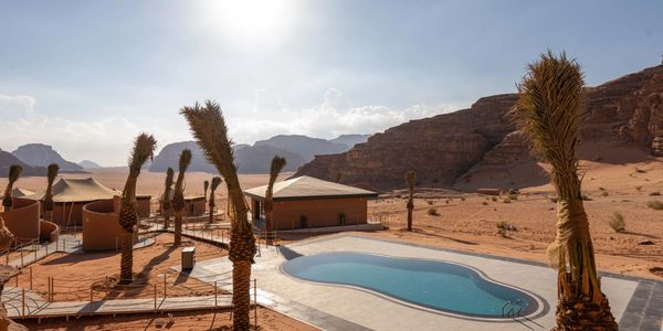 Valley Resort Outside Pool