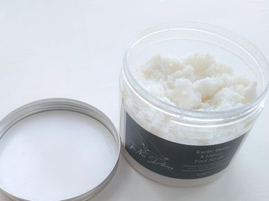 Foot scrub - The Nail Delivery 