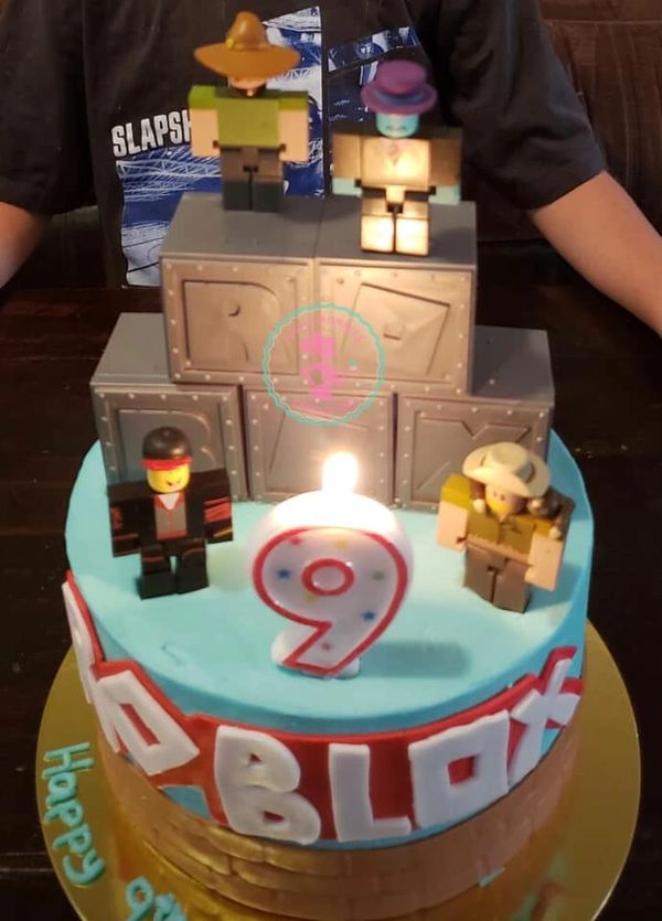 Roblox Jailbreak themed - Pipe Dream Custom Cakes