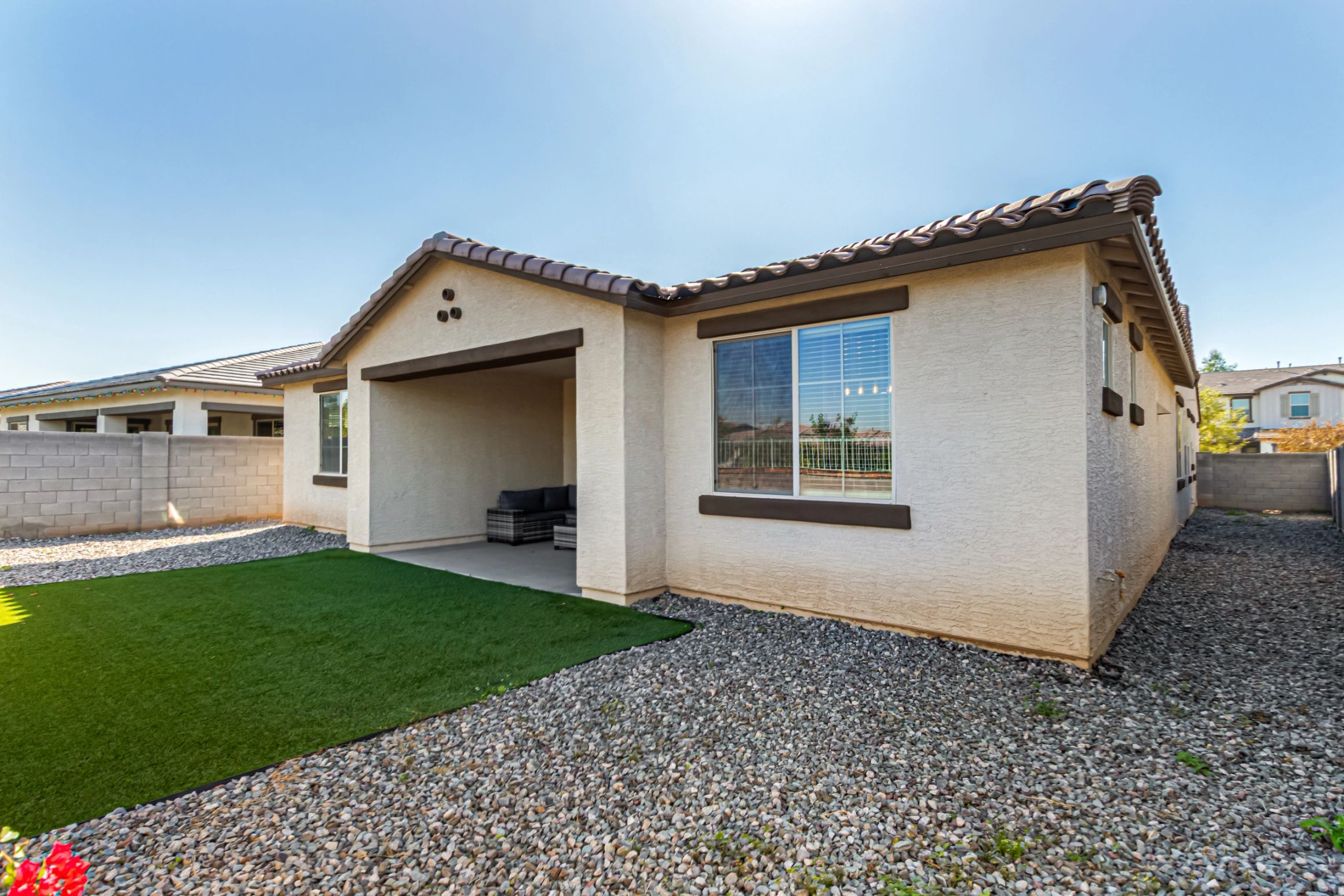 Backyard and grounds at Vista Diamante Assisted Living.