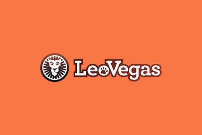 leovegas logo with orange background