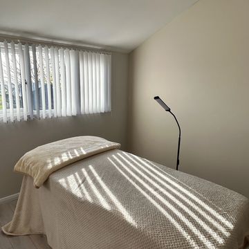 Picture of Massage bed