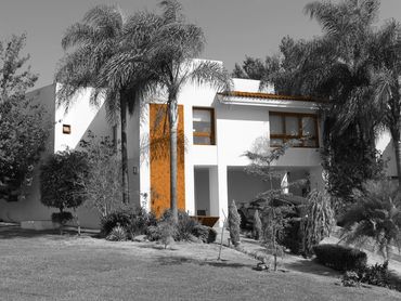 Casa Habitación, estilo Mexicano Contemporáneo, nivel Lujo Medio.
Proyecto + Construcción.