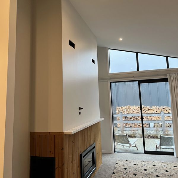 Freshly painted walls blended seamlessly into existing surroundings. 