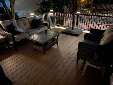 Elegant  and beautiful deck!