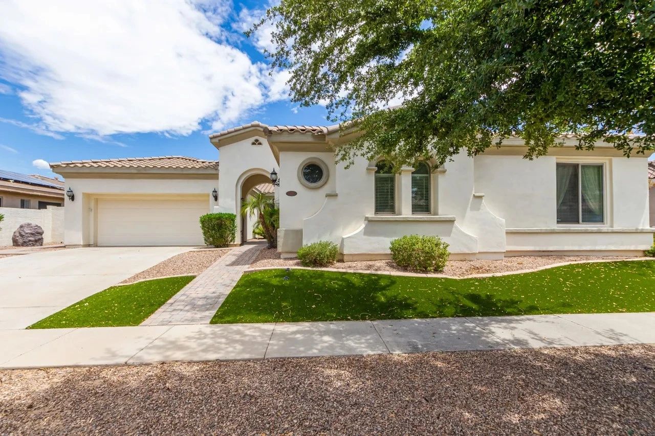 Accolade Assisted Living in Gilbert