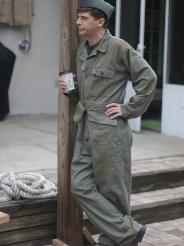 Leonard (Shawn Reimer) on Location.