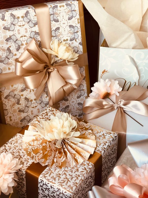 Wedding Gift Wrapping