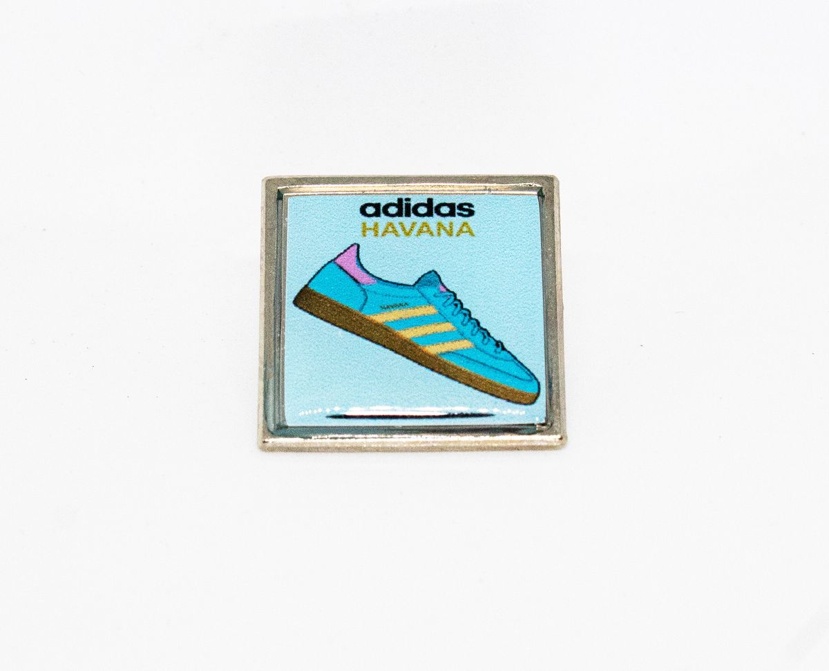 Adidas Havana Nickel plated metal lapel badge. 20mm