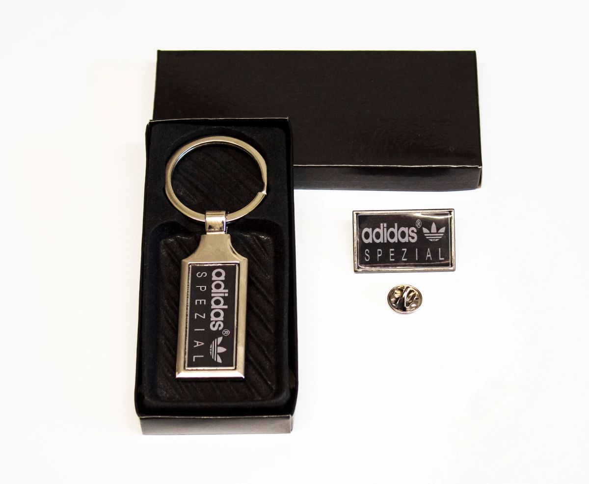 Adidas SPEZIAL lapel badge and key ring set