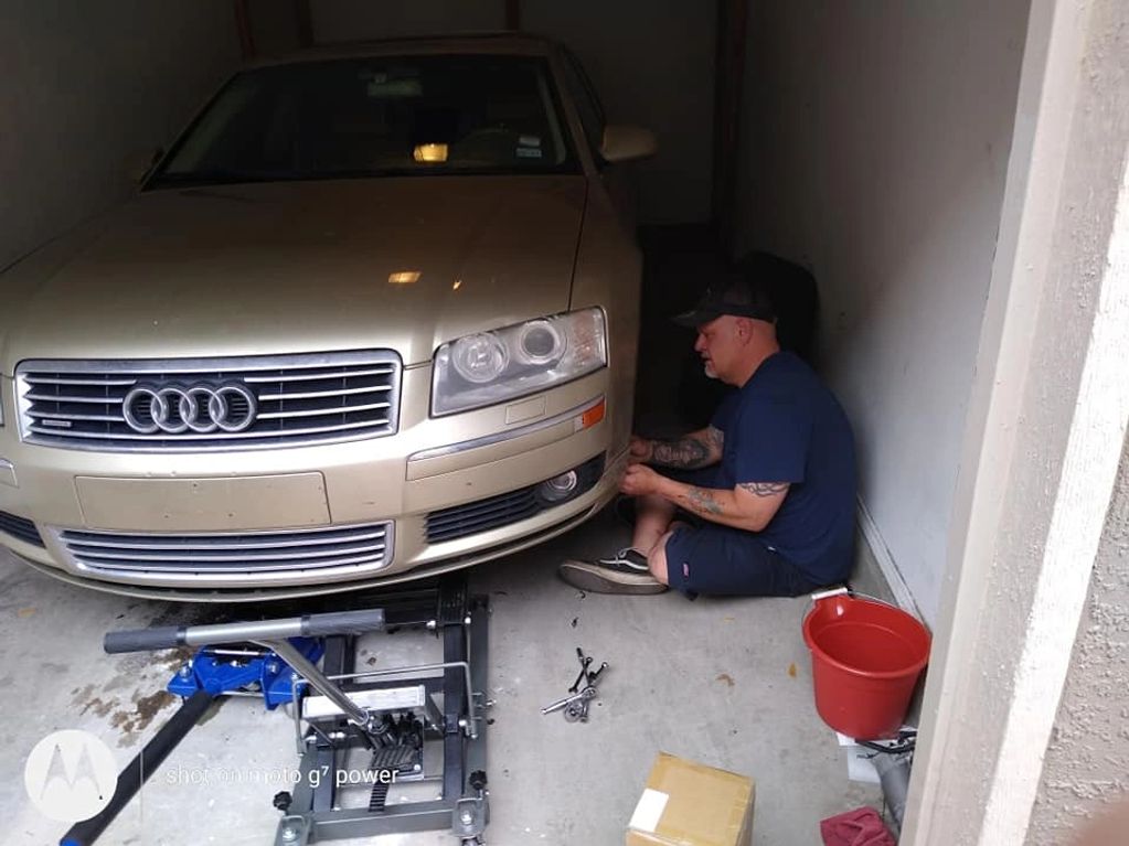 Certified Auto Mechanic - Audi air ride repair - potholes are dangerous! 