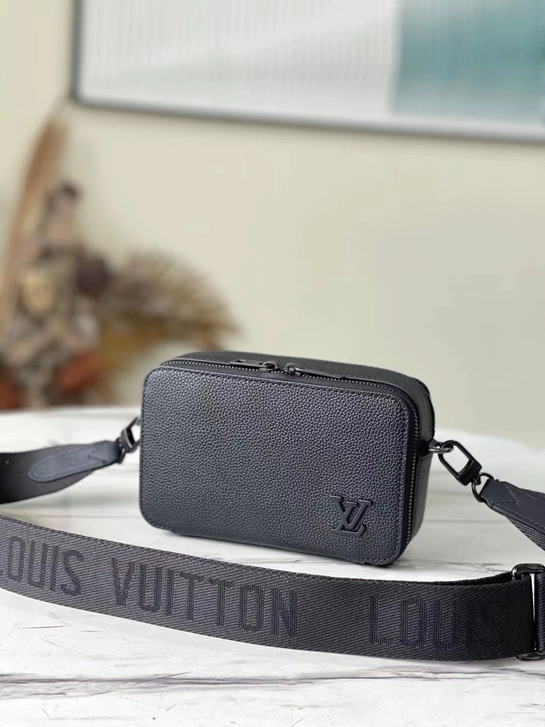 Louis Vuitton Black Alpha Wearable Wallet Louis Vuitton