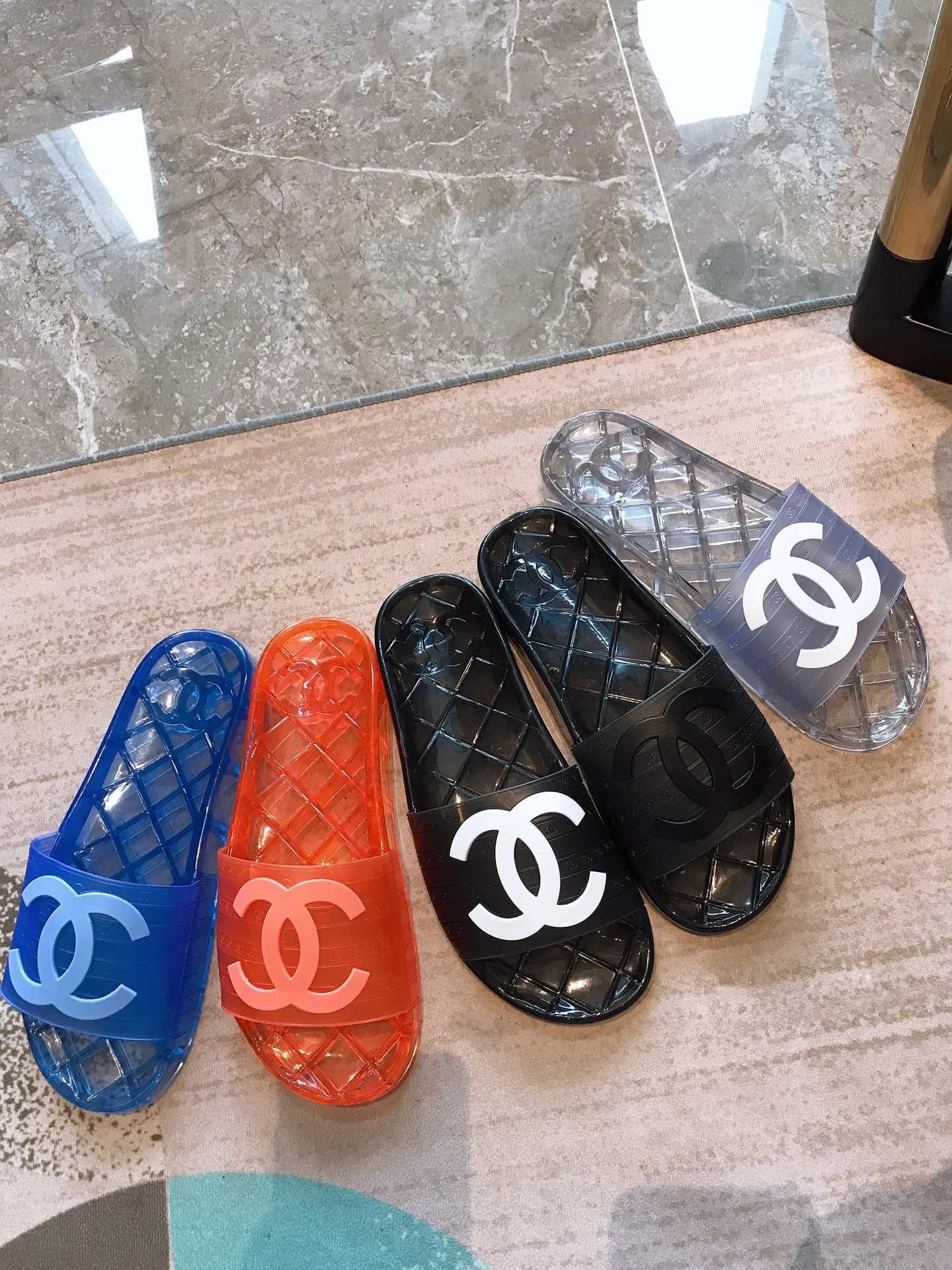 chanel jelly sandals 8