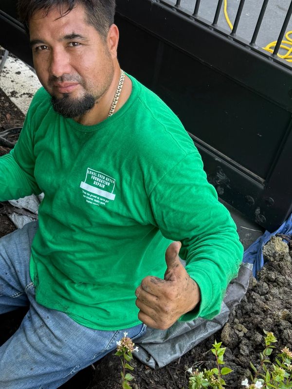 Selvyn DeLeon, Field Director at Level Ever After on job site in Sulphur Bluff, TX