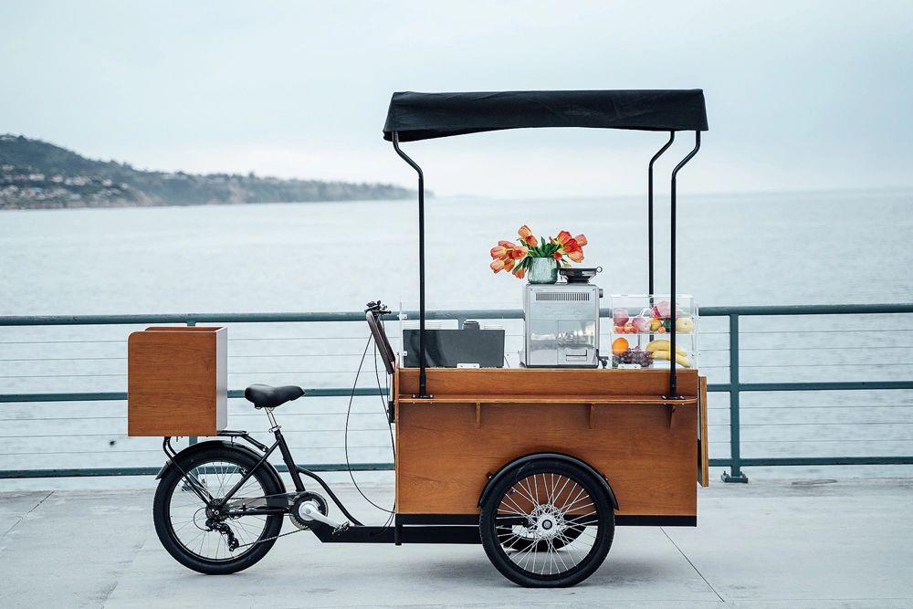 Mobile Cart. Mobile coffee cart.  Bubble Tea Catering.  Mobile Cafe. 