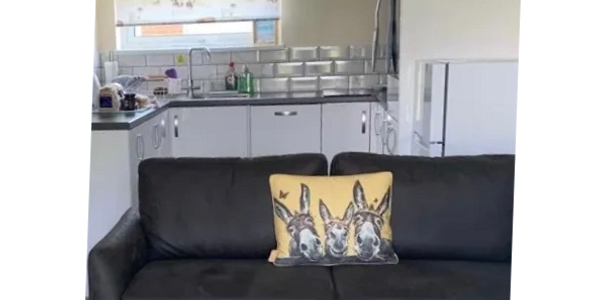Comfy Lounge with cushion