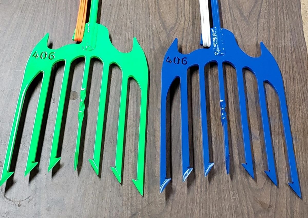 7 Tine Ice Fishing Spears (59")