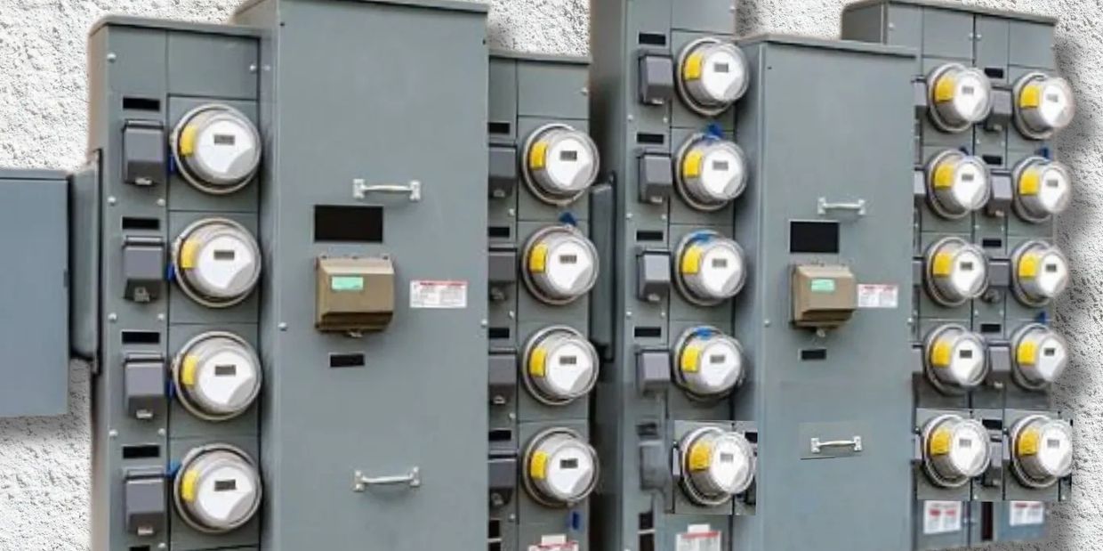 25 ELECTRIC METER STACKS