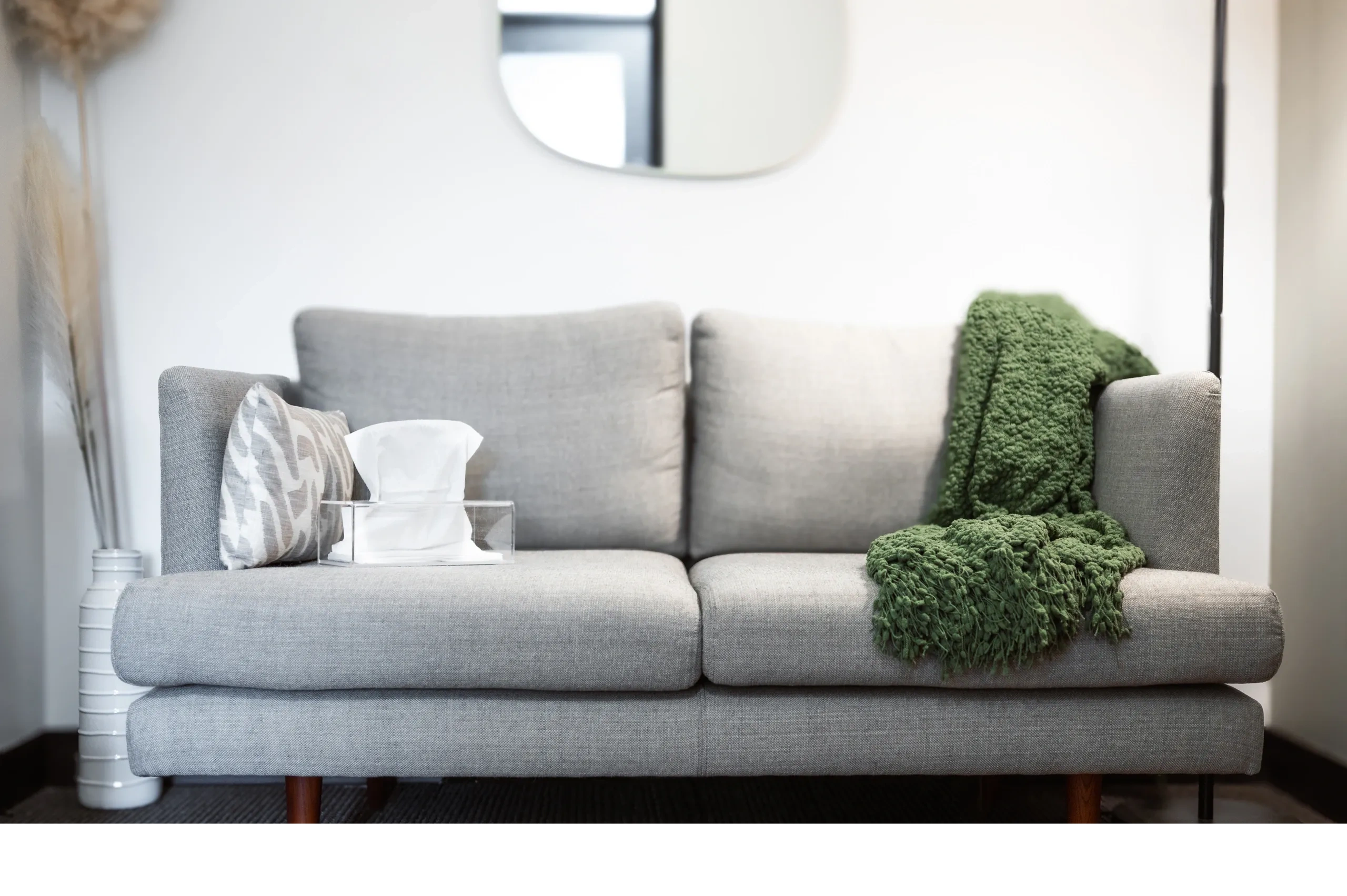 Magnolia Counselling & Co. logo