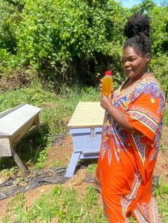 Welcome to Holland Homestead! I am Tameeka, The Black Beekeeeper❤