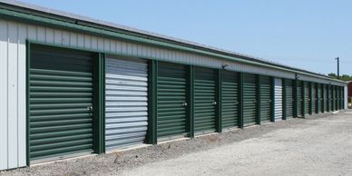 Small storage units 5' x 10' to 10' x 15'