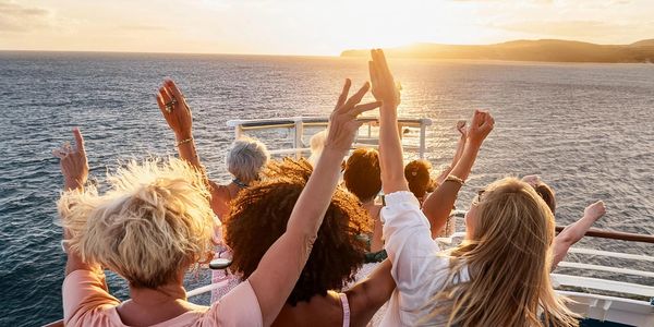 Experience the world together with female group travel to wine tastings & most beautiful beaches.
