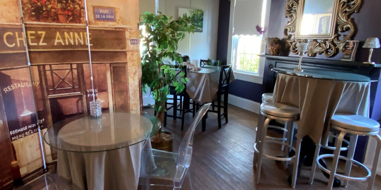 Ambiance Wine Bar Cafe Historic Springboro