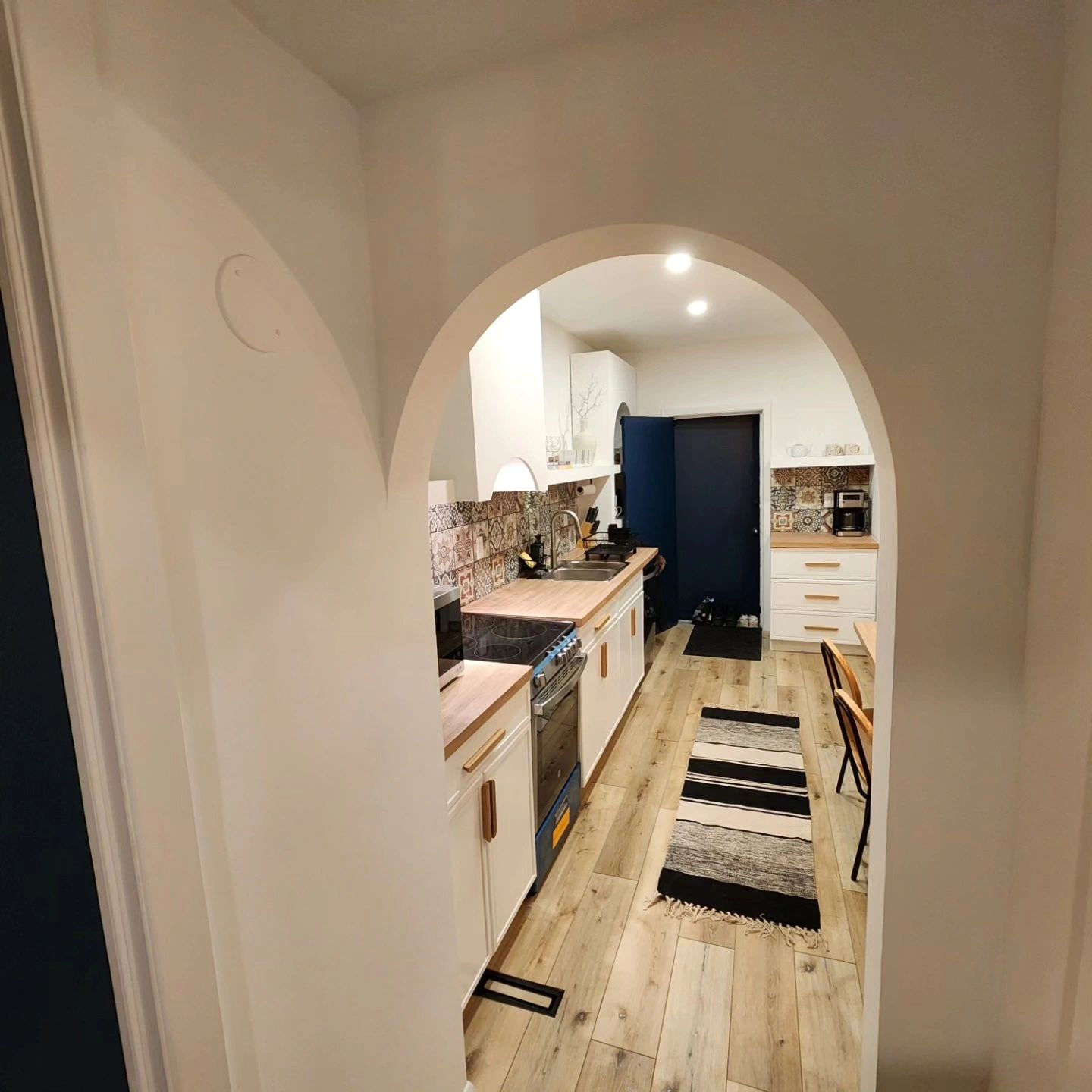 Custom Millwork and Painted MDF Kitchen Doors