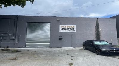 King Industrial Realty Headquarters 7361 NW 66 St, Miami, Fl 33166