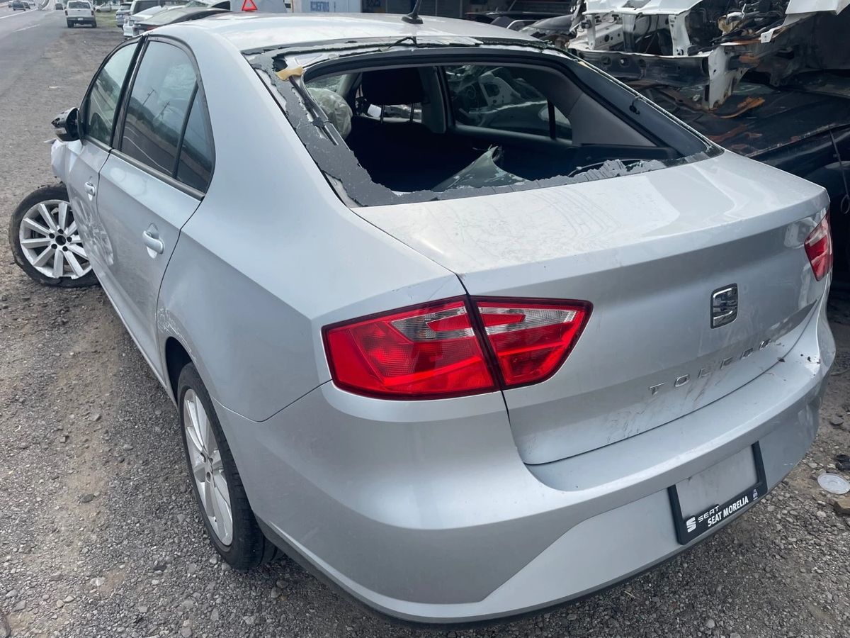 SEAT TOLEDO 2018 POR PARTES