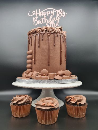 Chocolate drip cake with chocolate cupcakes in a Rose Gold colour scheme