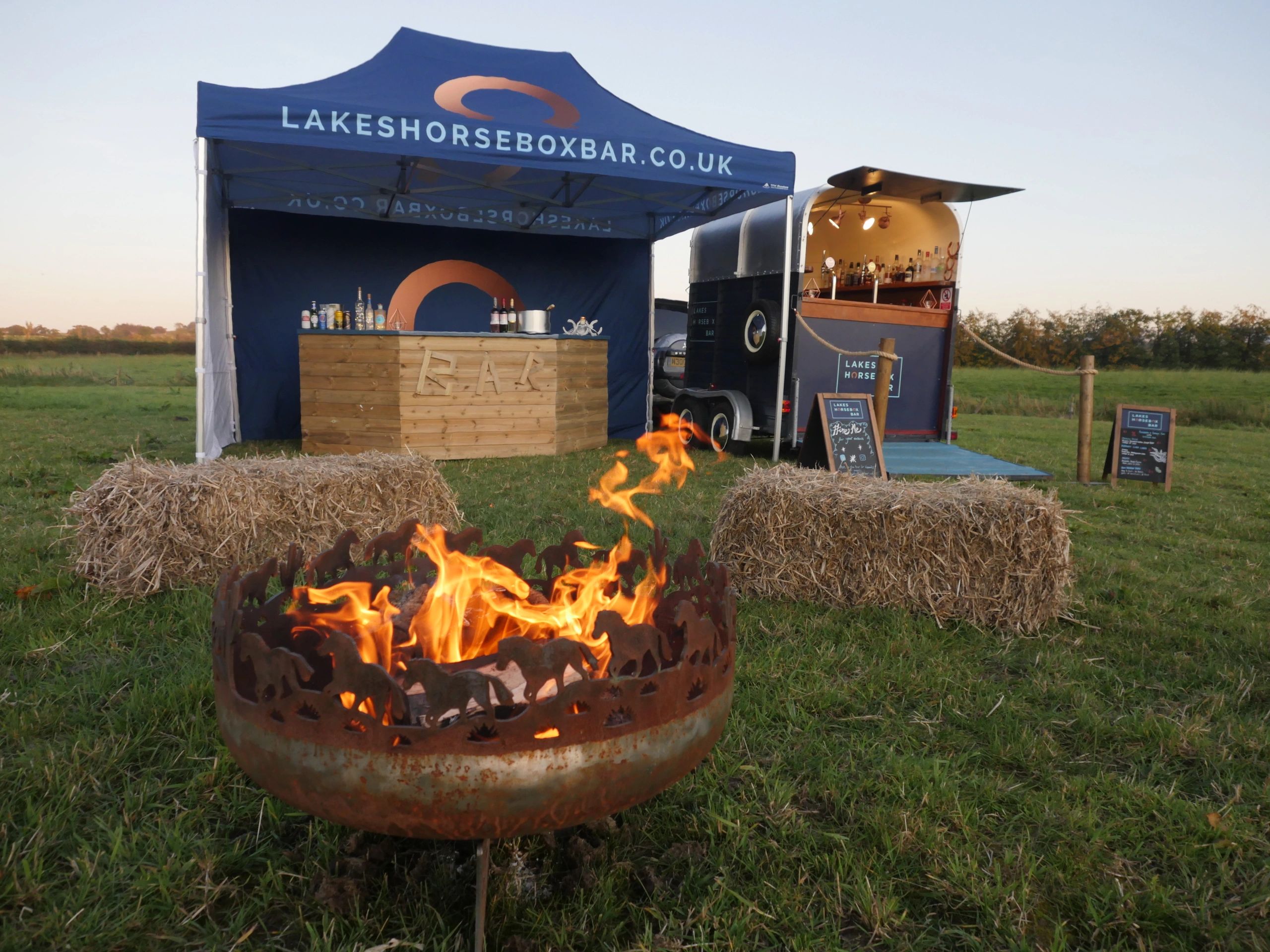 Lakes Horsebox Bar