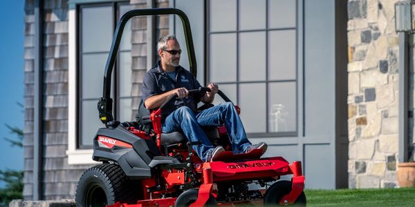 Gravely PRO-TURN® 500 Zero Turn Mower
Berlin Gravely Sales
Millersburg, Ohio